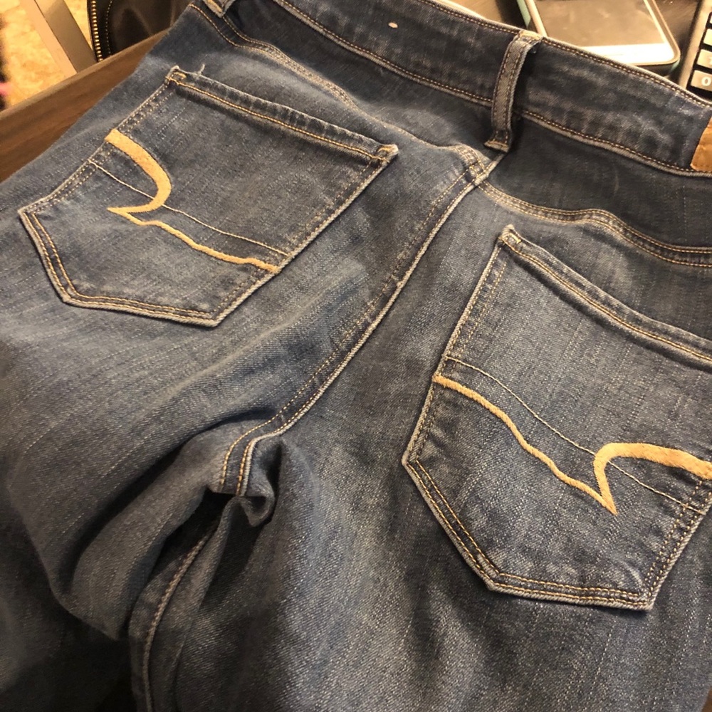 AE Jeans